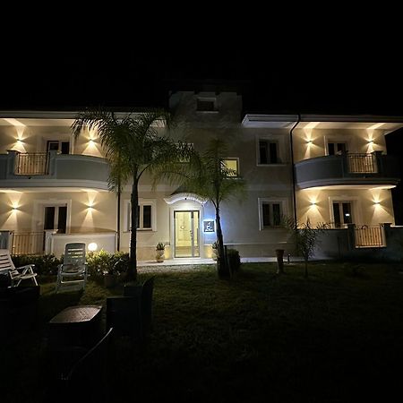 Blue Marine - Free Parking Hotel Tropea Eksteriør billede