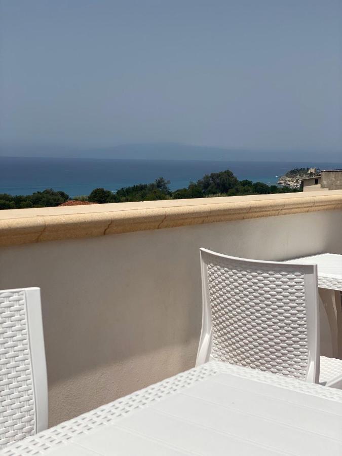 Blue Marine - Free Parking Hotel Tropea Eksteriør billede