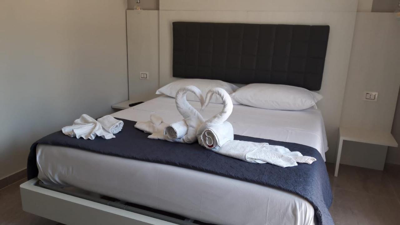 Blue Marine - Free Parking Hotel Tropea Eksteriør billede