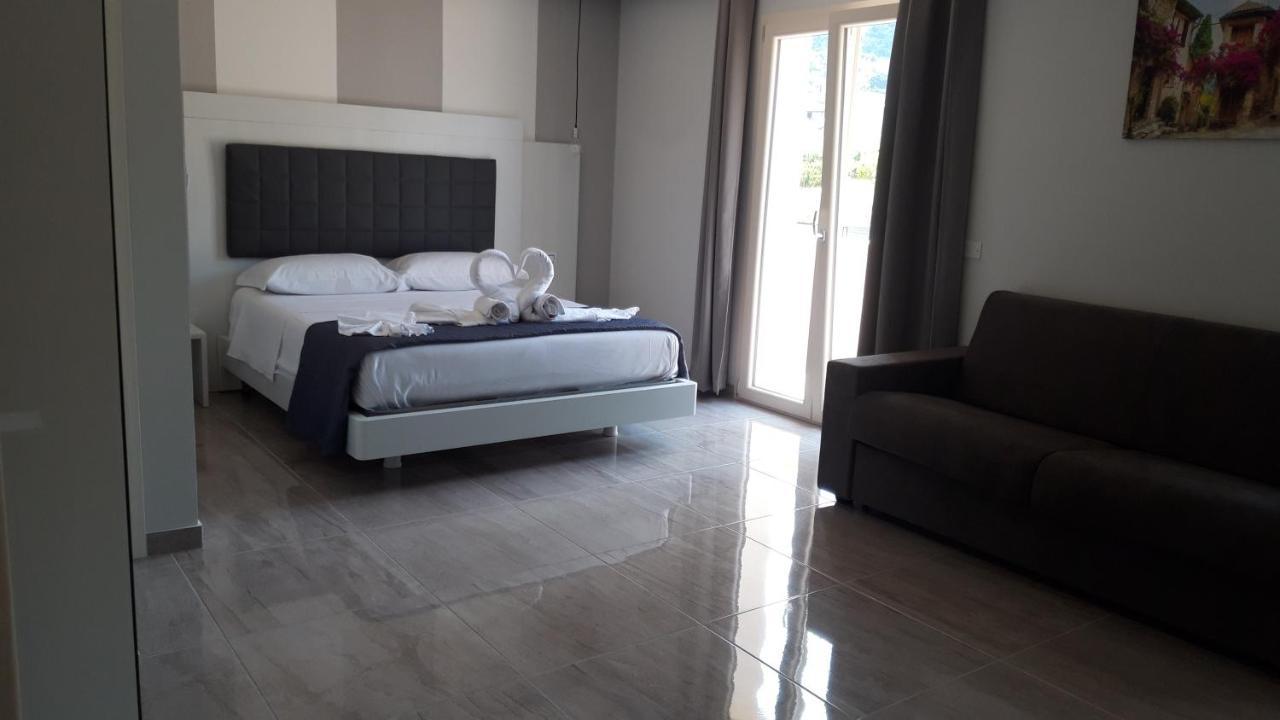 Blue Marine - Free Parking Hotel Tropea Eksteriør billede